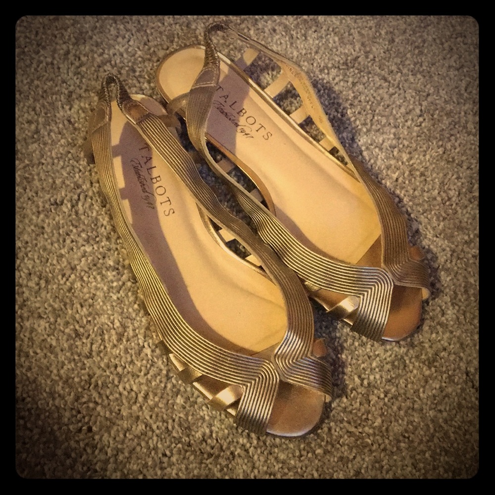 Slip on dress shoes